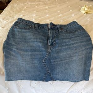 Madewell Blue Denim Skirt with Contrast Stitching